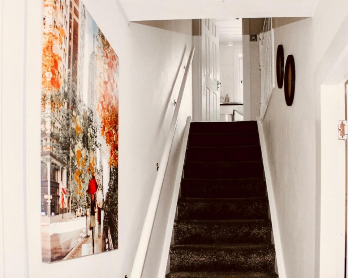 Home To Home Stay Apartment Glasgow Extérieur photo