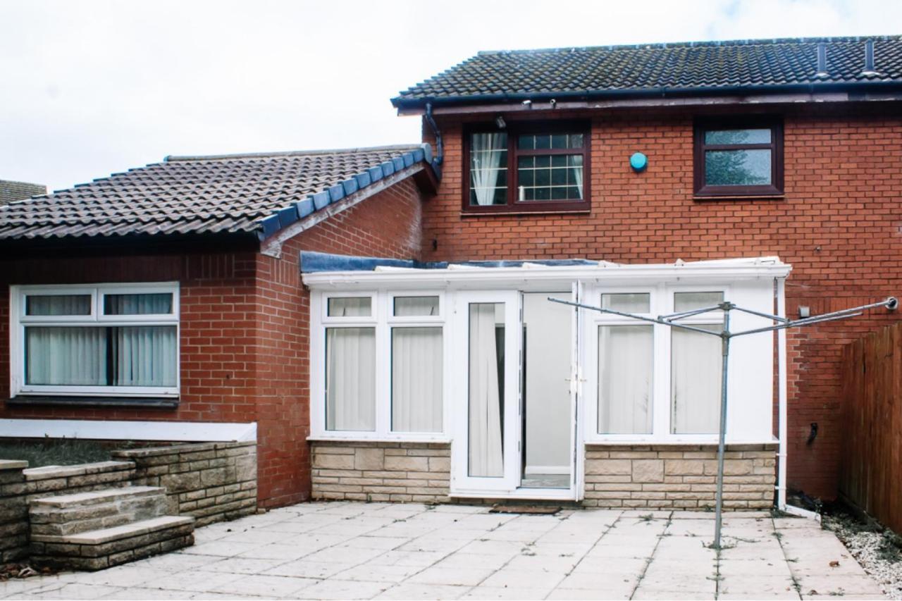 Home To Home Stay Apartment Glasgow Extérieur photo